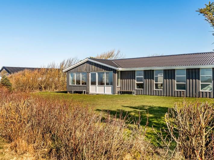 Ferienhaus für 10 Personen, mit Pool und Sauna sowie Whirlpool und Terrasse, mit Haustier in Kærgården