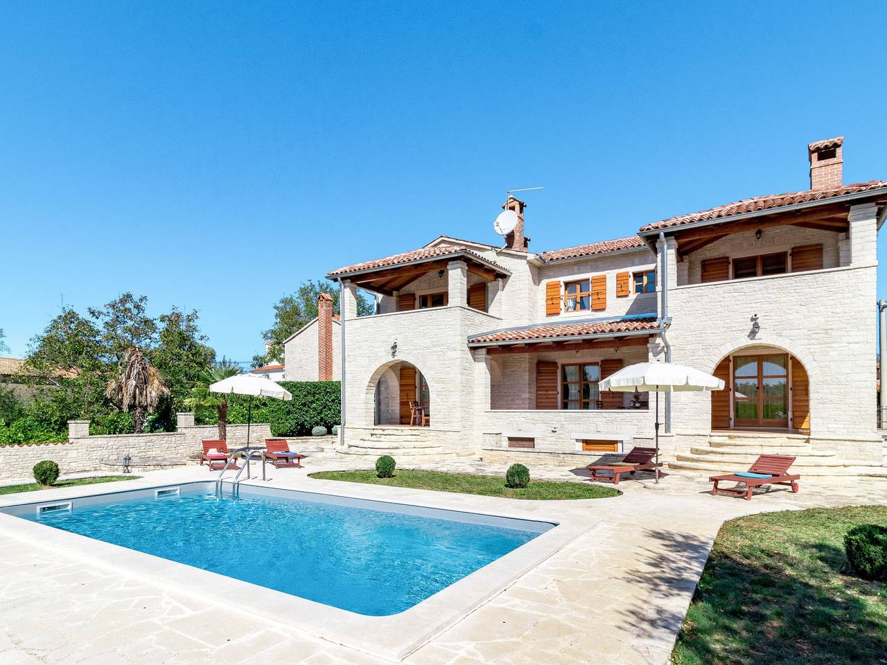 Appartamento vacanze a Parenzo (Grad) a partire da 102€ a notte