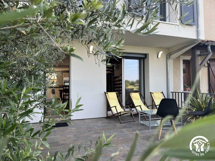 Gîte pour 6 personnes, avec Terrasse et Jardin