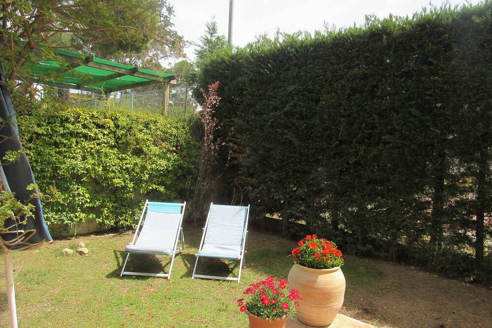Family house 5 minutes from the beach in Calella de Palafrugell, Palafrugell
