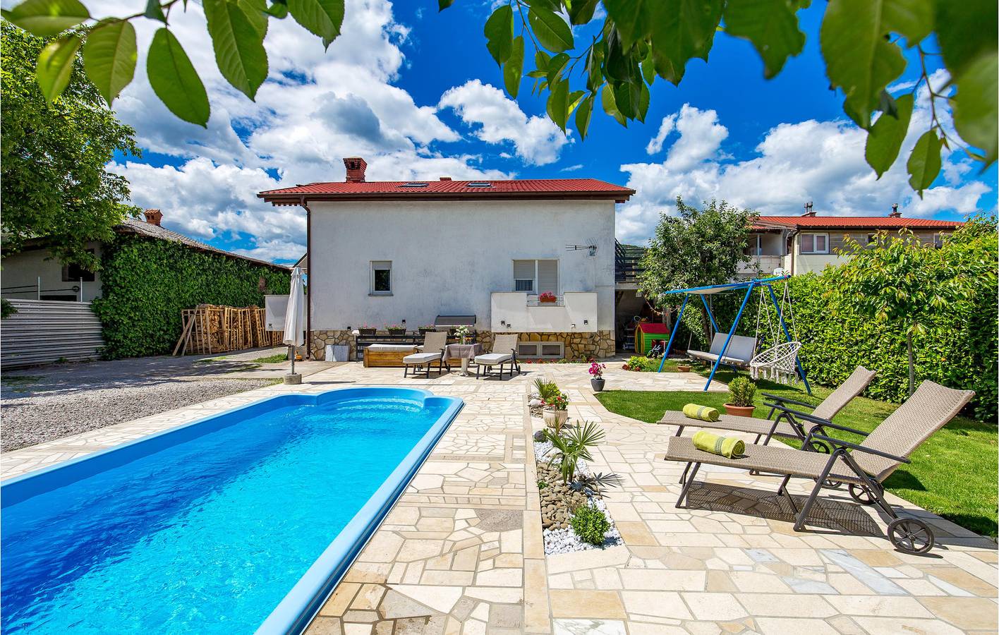 Ganze Ferienwohnung, Gemütliche Ferienwohnung mit Pool, Terrasse und WLAN, 200 m vom Fluss entfernt in Primorje-Gorski Kotar