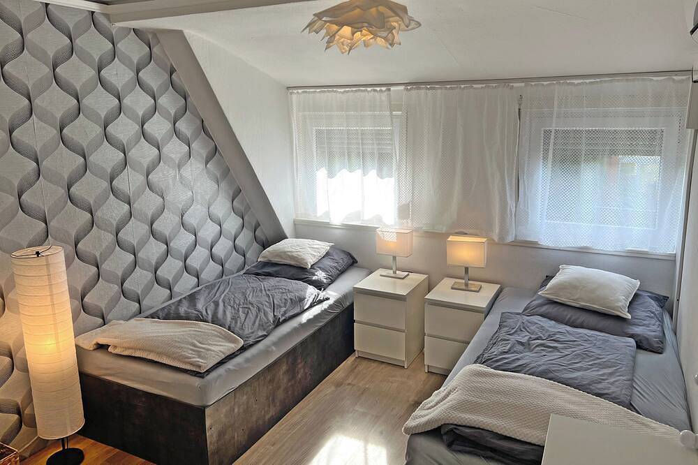 Ganze Wohnung, *Silentsun.net* -  Ruhe und Entspannung 2,5 Schlafzimmer, große Küche und Bad in Gudow, Kreis Herzogtum Lauenburg