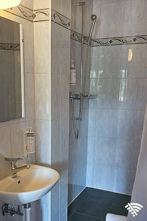 Crêt Bérard - Chambre Twin/Double confort in Puidoux, Waadtland RDK