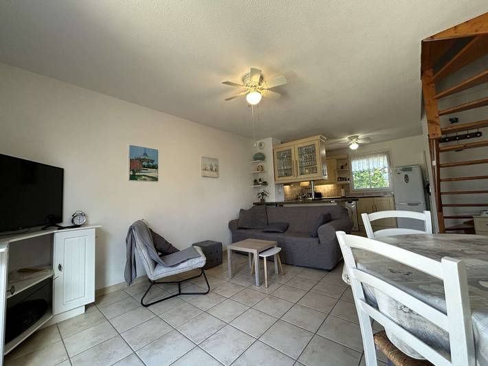 Gîte pour 4 personnes, avec terrasse et piscine dans Office De Tourisme De Narbonne Plage - 2