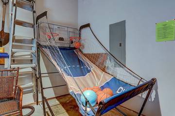 Holiday Home for 10 People in Sunriver, Oregon, Photo 1