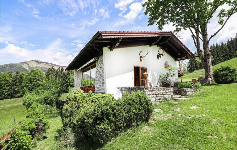 Ferienhaus für 6 Personen, mit Terrasse und Garten