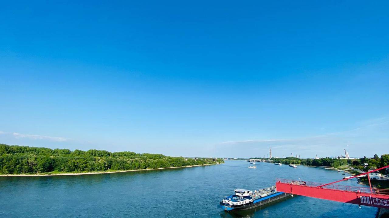 Hotel am Rhein in Wesseling, Powiat Rhein-Erft