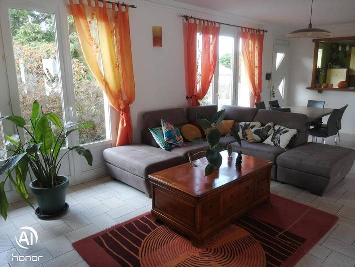 Gîte pour 2 personnes, avec vue ainsi que piscine et jardin à Arnage - 4