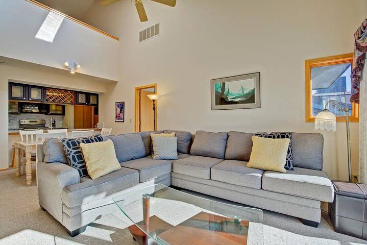 Vacation rental for 8 people, with hot tub in Frisco