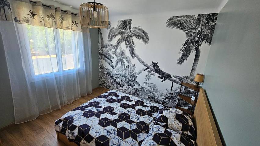 Location de vacances pour 6 personnes, avec jardin, animaux acceptés à Saint-Estève - 2