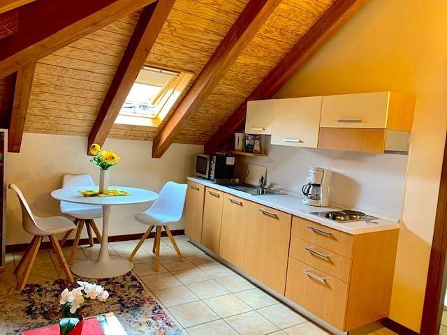 Appartamento intero, Appartamento vacanze per 2 persone con giardino in Baveno, Comune di Baveno