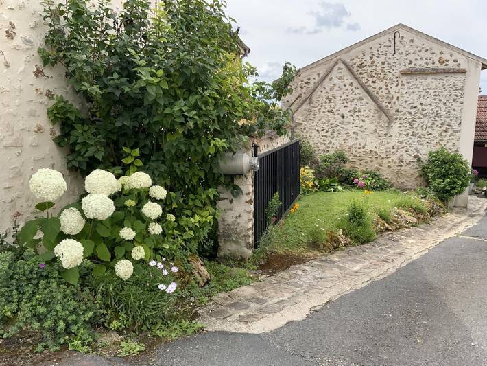 Gîte pour 4 personnes, avec jardin dans Seine-et-Marne