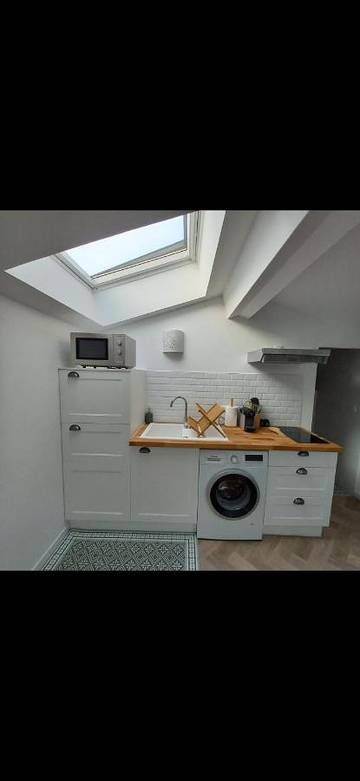 Gîte pour 2 personnes, avec jacuzzi ainsi que terrasse et piscine dans Montceaux
