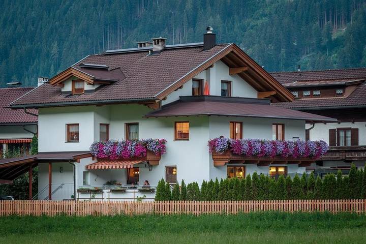 Vakantieappartement voor 6 personen, met balkon in Zell am Ziller