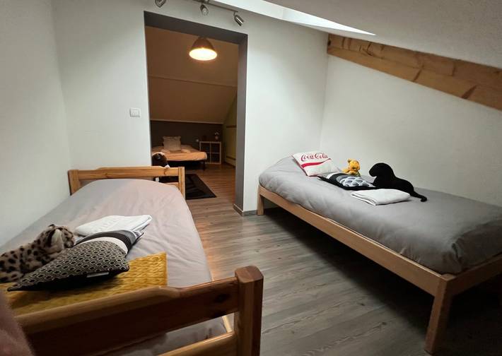 Location de vacances pour 4 personnes, avec jardin à Les Rousses - 3