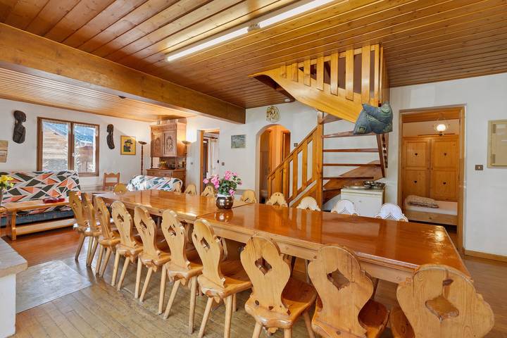 Maison pour 15 personnes, avec Balcon ainsi que Jardin et Bassin pour enfant à Les Orres