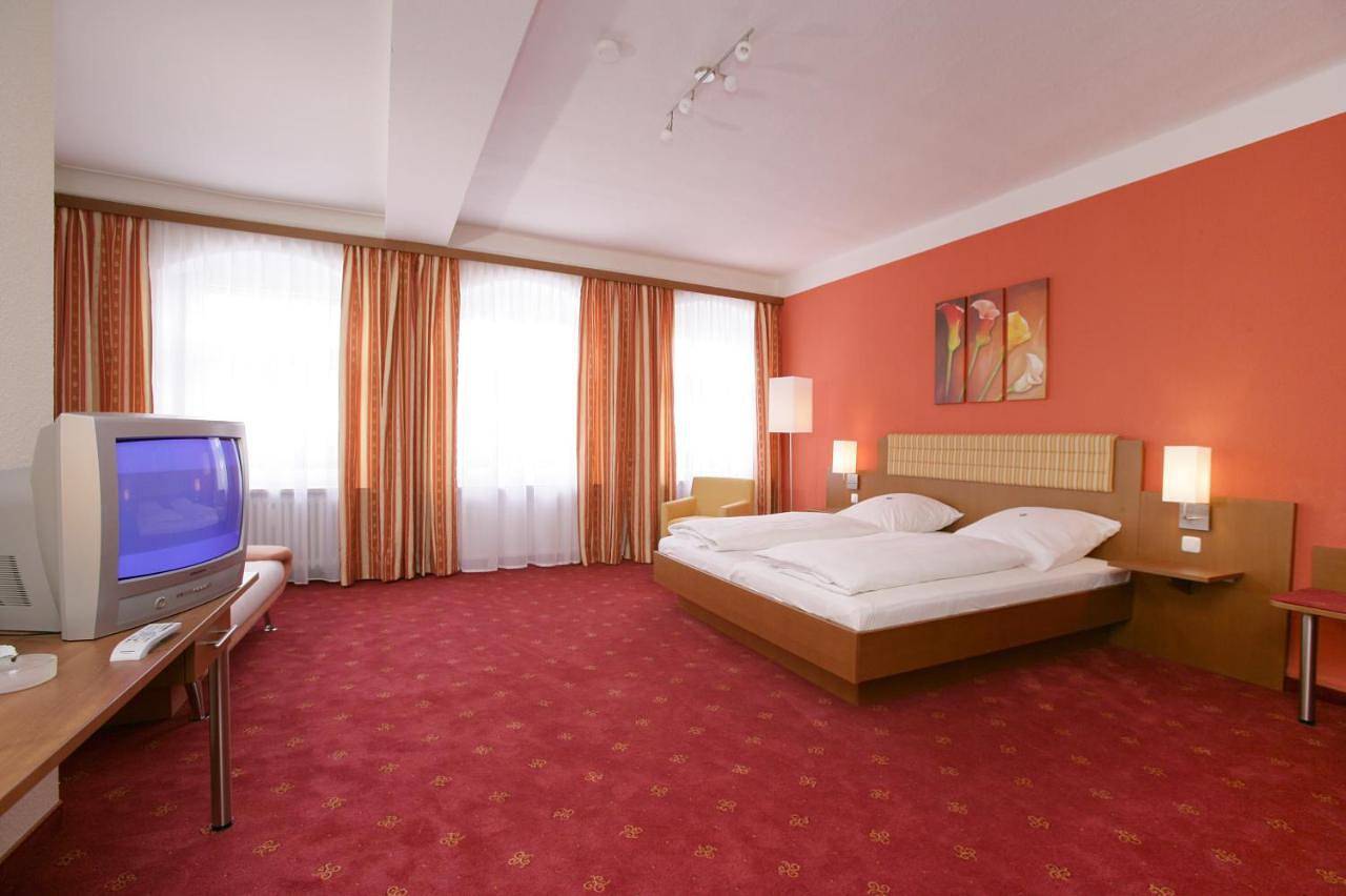 Double Room with Courtyard View in Dachau, Arrondissement de Dachau