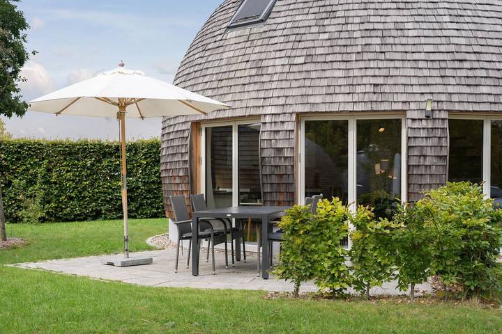 Ferienhaus für 3 Personen, mit Terrasse und Garten in Penzlin