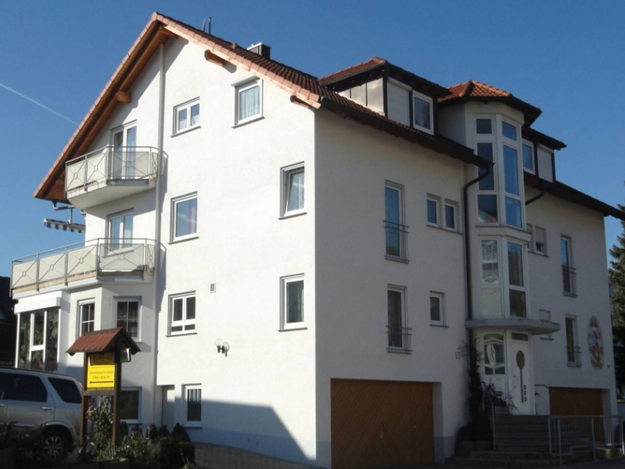 Ganze Wohnung, 2-Zimmer Ferienwohnung, 44qm, 1 Schlafraum, Balkon, max. 2 Personen in Bodman-Ludwigshafen, Landkreis Konstanz