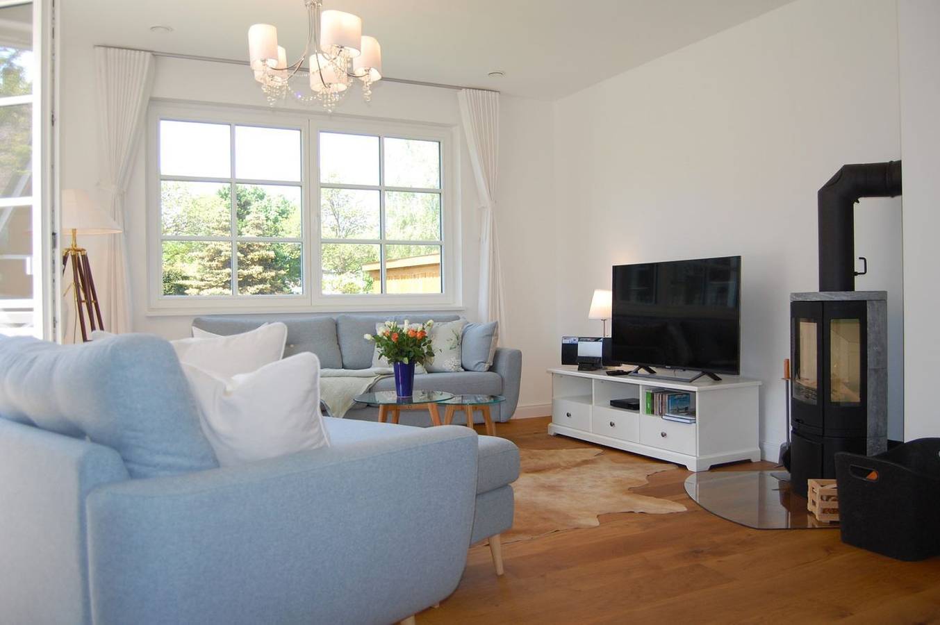 Ferienhaus "Min Droom" - mit Kamin und Sauna, ca.120 m² für 2-4 Personen in Wustrow, Fischland