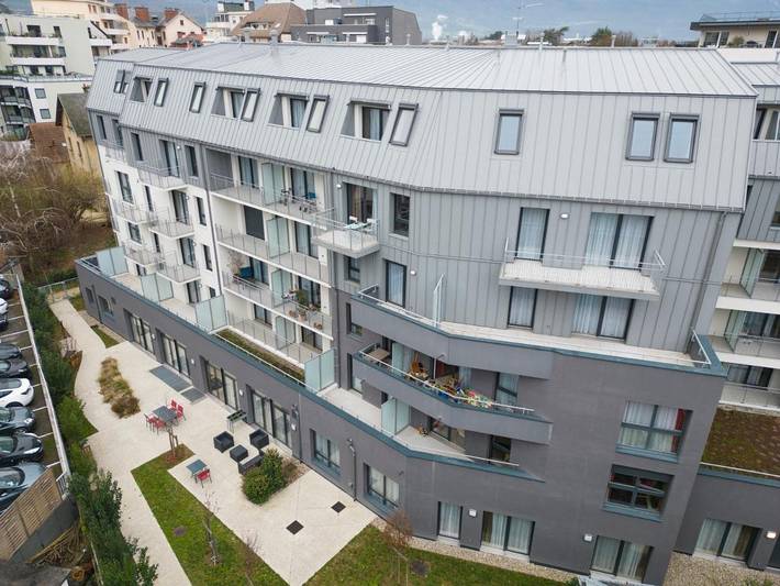 Appart’hôtel pour 2 personnes, avec Terrasse et Jardin