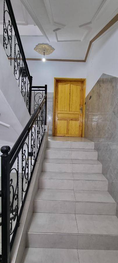 Gîte pour 6 personnes, avec terrasse dans Tinghir