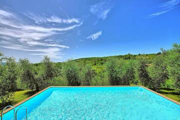 Villa pour 12 Personnes dans Arezzo, Casentino, Photo 1