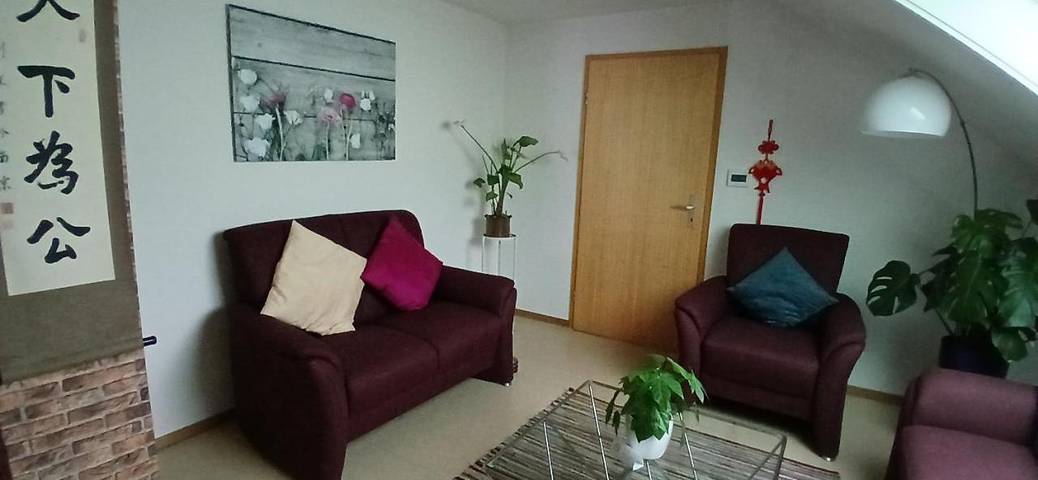 Ferienwohnung für 3 Personen, mit Balkon und Terrasse sowie Ausblick in Nagold