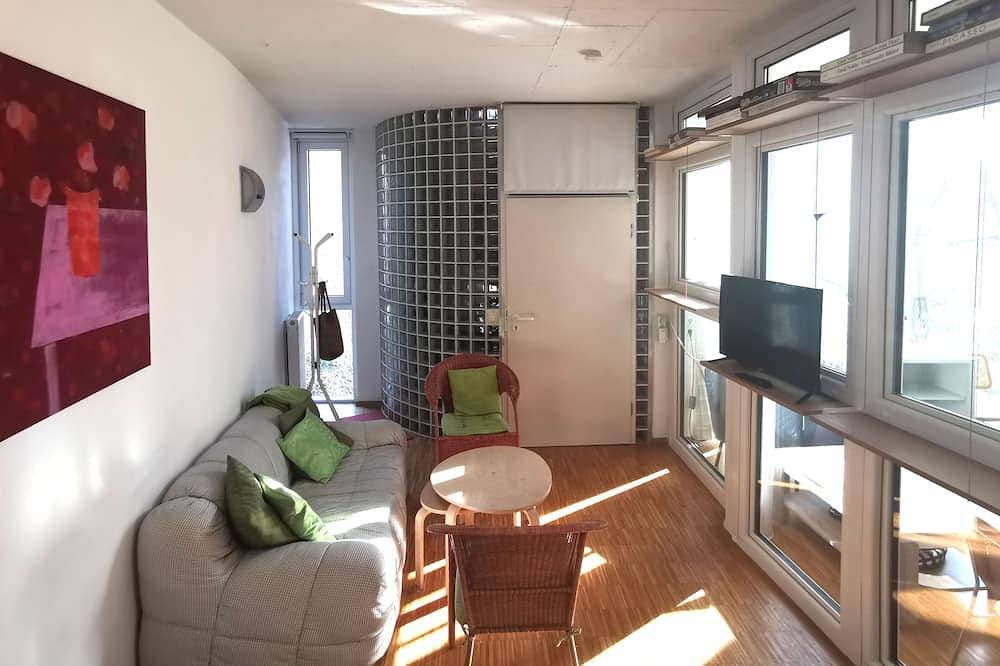 Ganze Wohnung, Ferienwohnung im Turm Bellevue mit 3 Schlafzimmern in Sachsenheim, Kraichgau