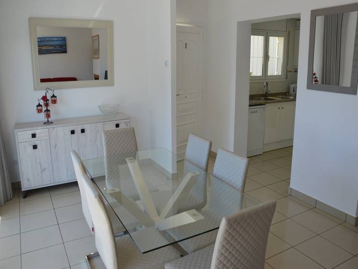 Villa "Medas Maura 8" with Pool, Wi-Fi, Balcony and Terrace in l'Estartit, Torroella de Montgrí