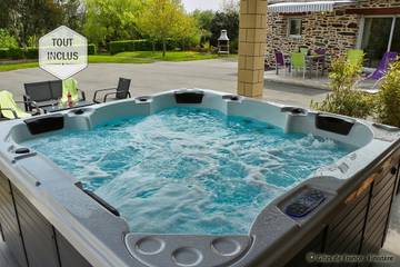 Gîte pour 5 personnes, avec sauna et jacuzzi ainsi que jardin et terrasse dans le Finistère