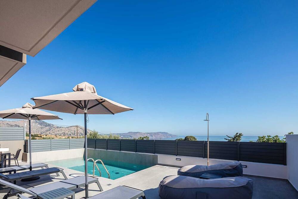 Horizon West Villa │Private Pool, Secluded Luxury Modern Villa in Chania und Umgebung