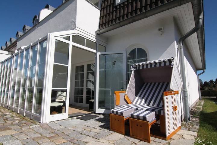Ferienwohnung für 4 Personen, mit Terrasse und Garten sowie Sauna