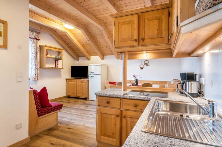 Ferienwohnung für 6 Personen, mit Balkon und Garten in Olang - 2
