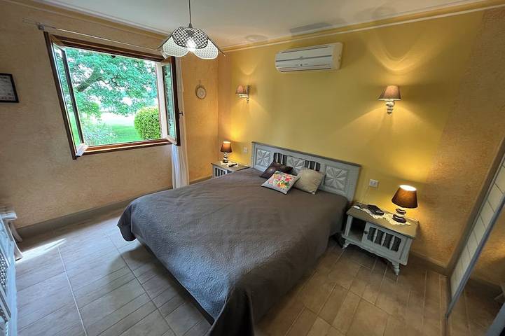 Gîte pour 6 personnes, avec jardin et jacuzzi, animaux acceptés à Capdrot - 2