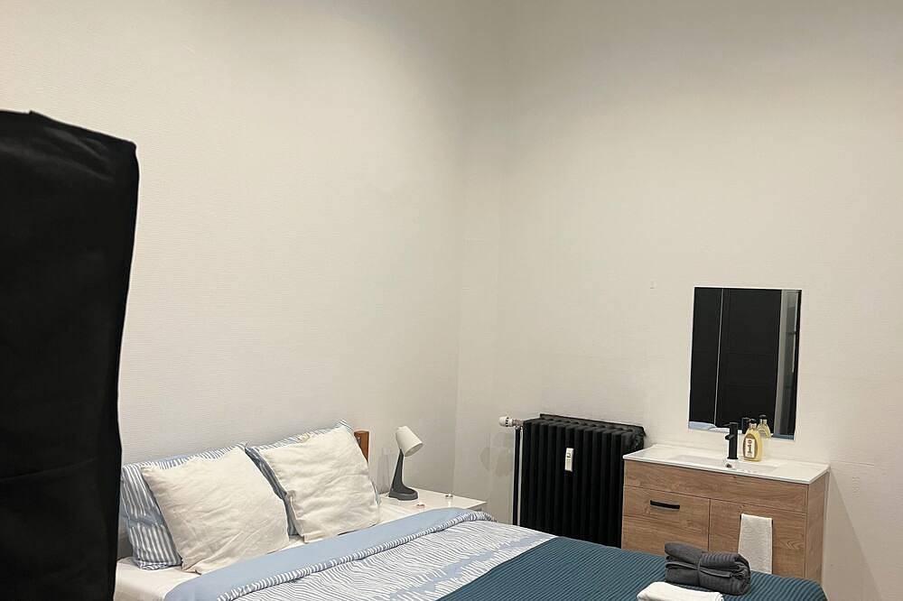 Appartement entier, Nice 1-bedroom apartment in Namur in Namur, Région de Namur