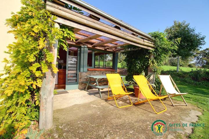 Gîte pour 4 personnes, avec Terrasse et Jardin à Camors - 3