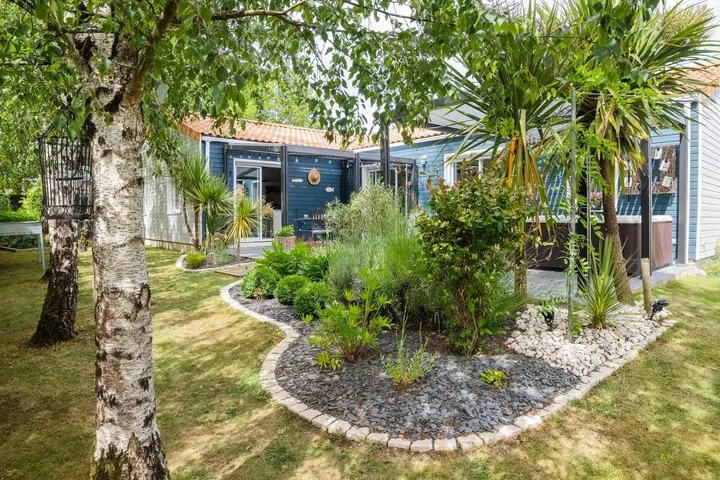 Chambre d’hôte pour 2 personnes, avec vue et jardin - 1