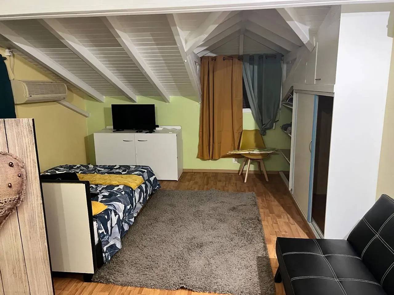 Studio entier, Studio cosy à Sainte-Rose, 54 m² avec entrée privée in Sainte-Rose, Guadeloupe