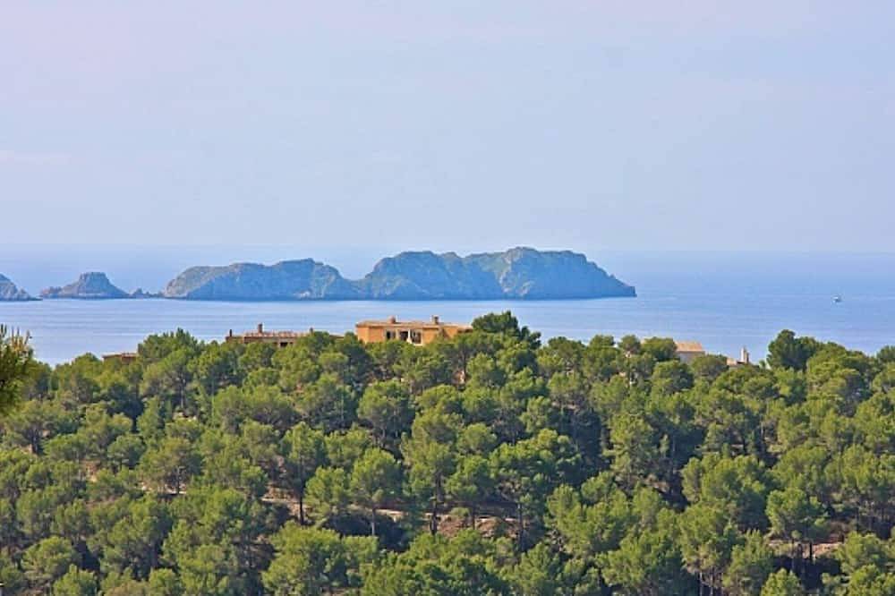 Exklusiv Sea View Villa with Pool in Paguera Mallorca Southwest in Peguera, Calvià