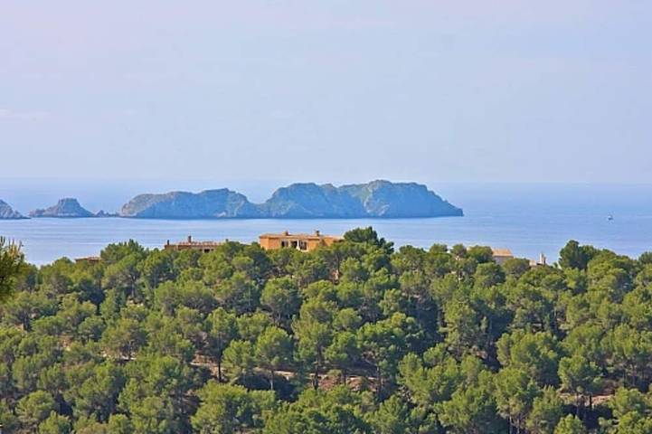 Finca für 10 Personen, mit Balkon und Garten in Peguera