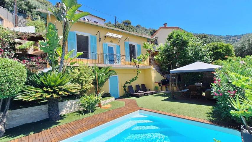 Villa pour 6 personnes, avec piscine ainsi que jardin et vue à Nice - 2