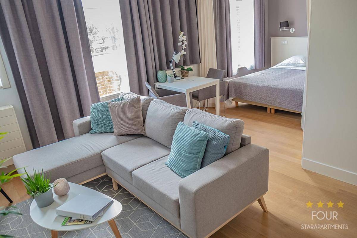 Entire apartment, Studio with Balcony in Scheveningen, Den Haag
