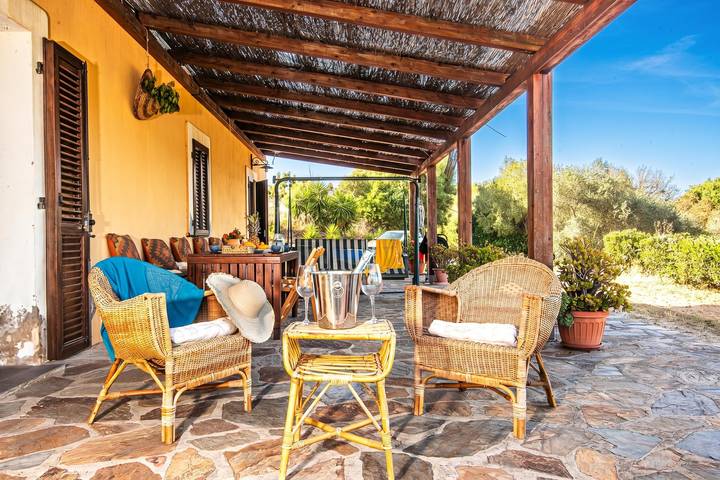 Location de vacances pour 5 personnes, avec Terrasse et Bassin pour enfant à Sassari