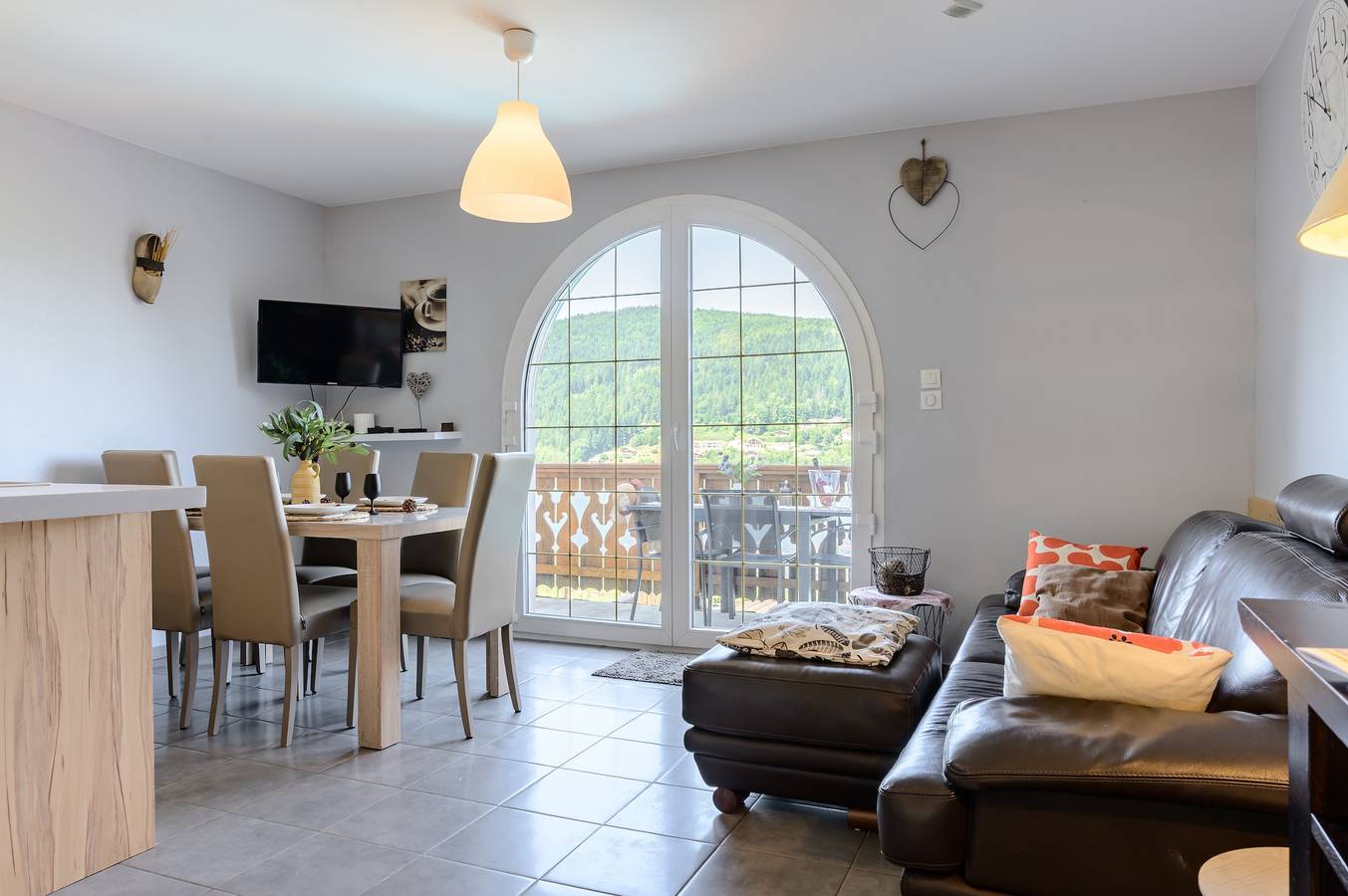 Appartamento intero, Appartamento 'Gîte Du Lac a Gérardmer' con vista lago, Wi-Fi e aria condizionata in Lago di Gérardmer, Gérardmer