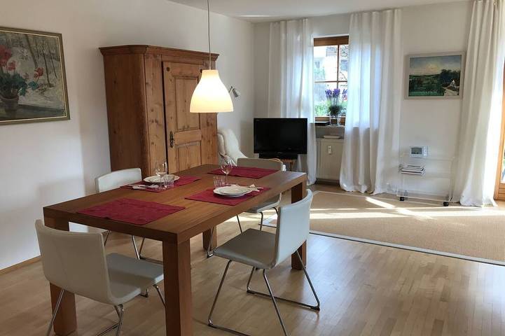 Ferienwohnung für 2 Personen, mit Garten und Terrasse in Bodolz