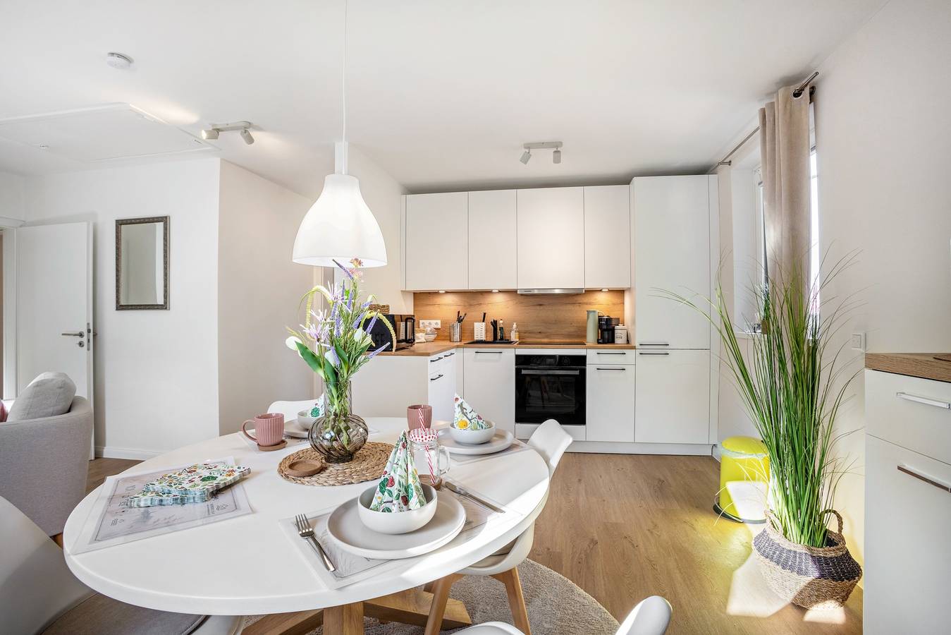 Ganze Wohnung, Ferienwohnung „Nordic Stay Bäk" mit privater Terrasse u. Garten nahe Ratzeburger See, Lübeck, Mölln in Bäk, Naturpark Lauenburgische Seen