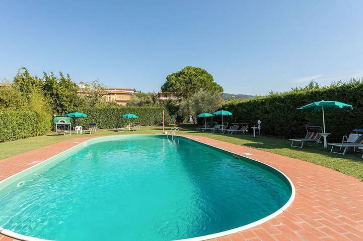 Apartamento de vacaciones para 6 personas, con piscina y jardín, Se admiten mascotas - 1