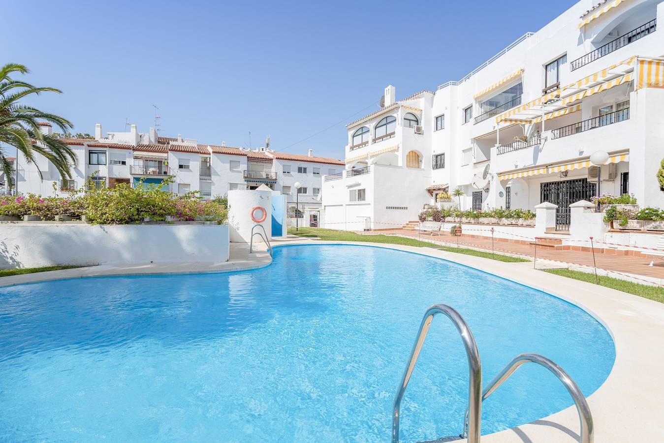 Vakantieappartement voor 4 Personen in Playa de Burriana, Nerja