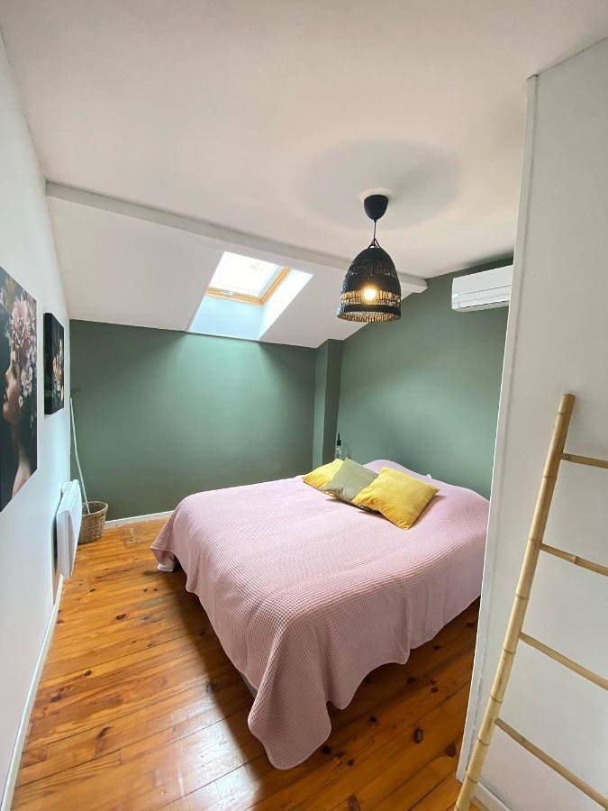 Two-Bedroom House in Narbonne, Côte d'Améthyste